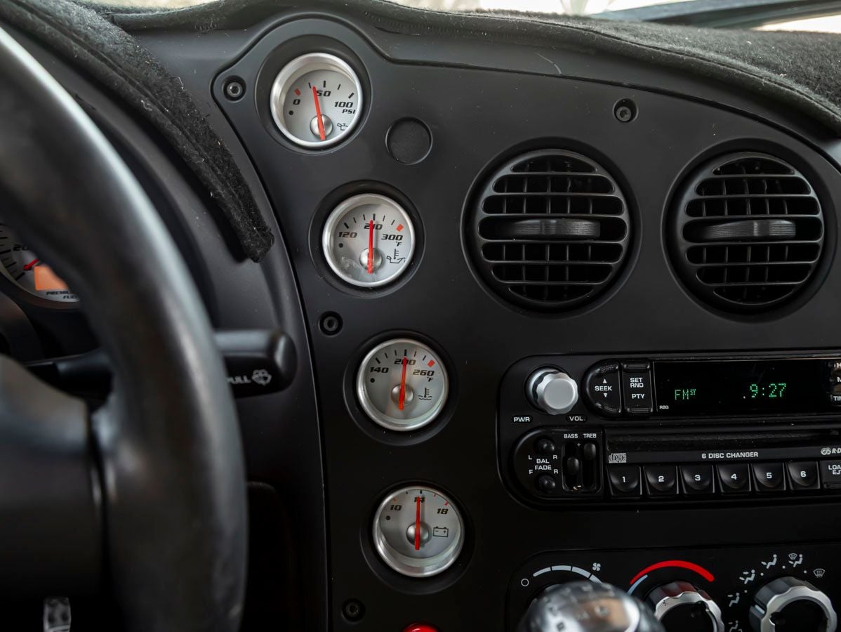 2004 Dodge Viper SRT10