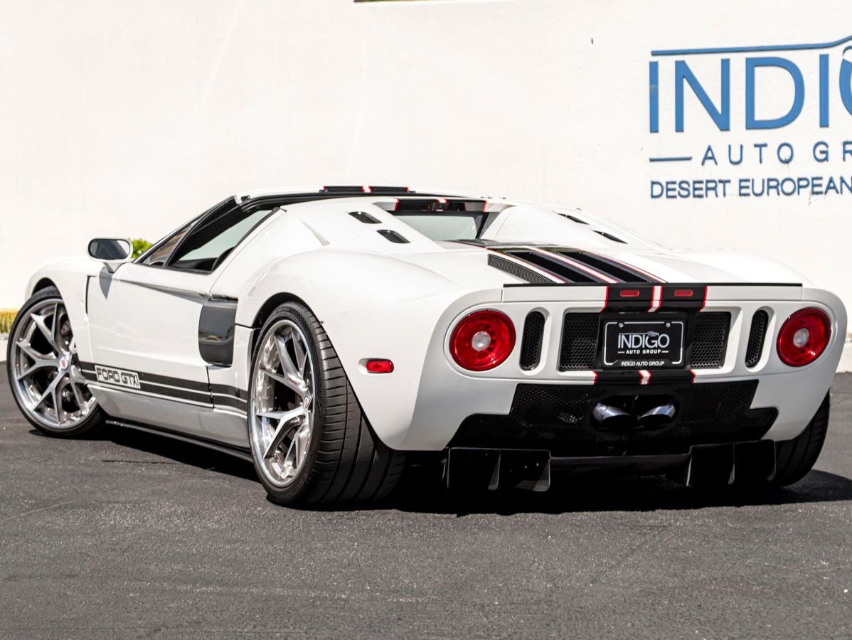 2005 Ford GT Base