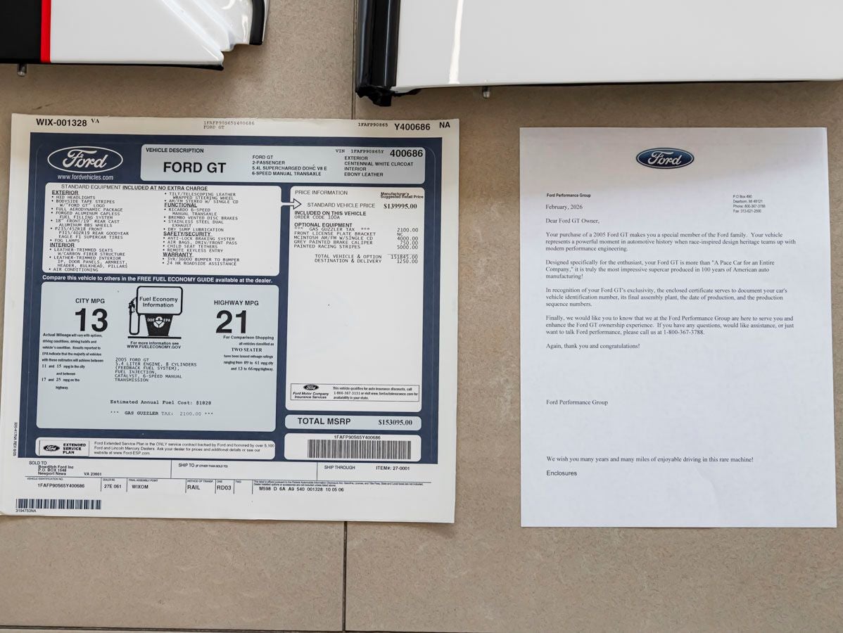 2005 Ford GT Base
