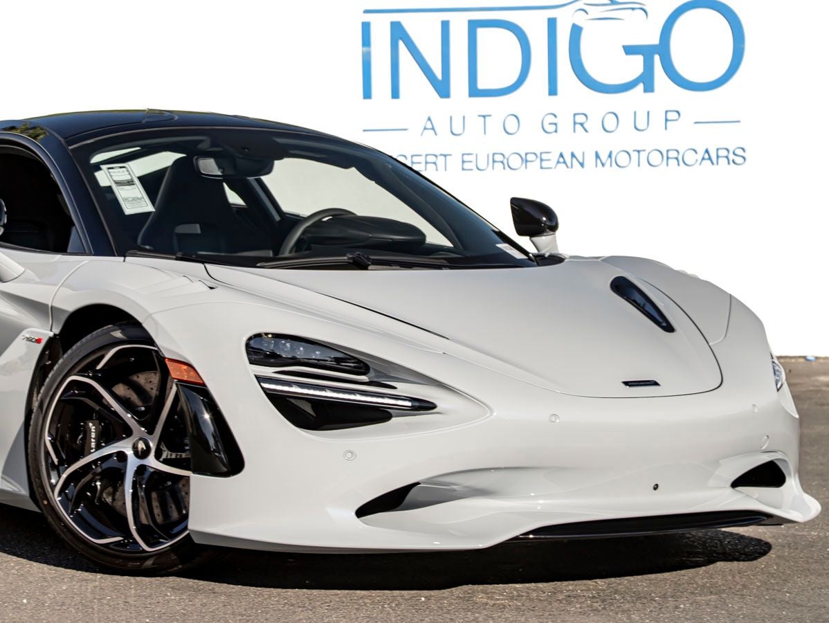 2027 McLaren 750S Base