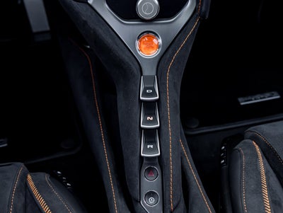 2025 McLaren 750S Base