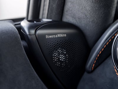 2025 McLaren 750S Base
