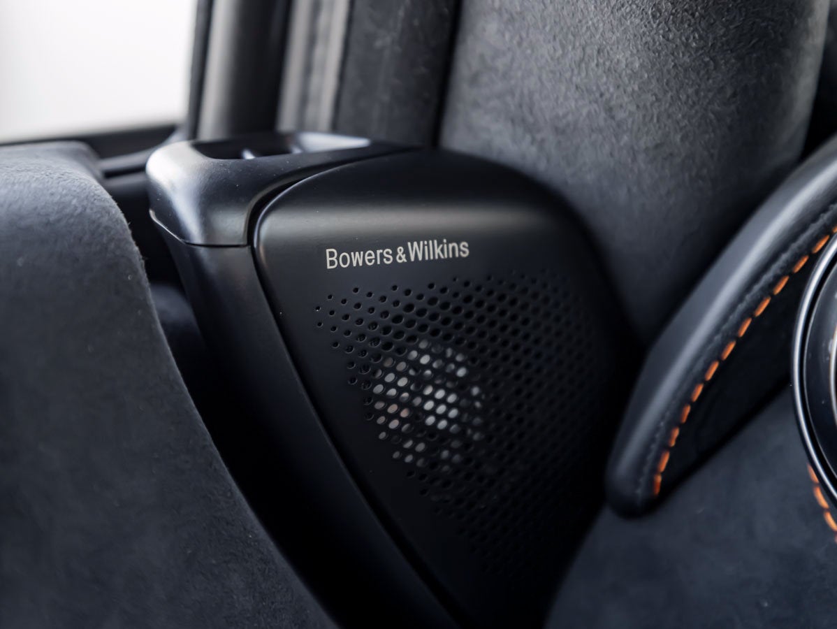 2025 McLaren 750S Base