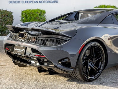 2025 McLaren 750S Spider