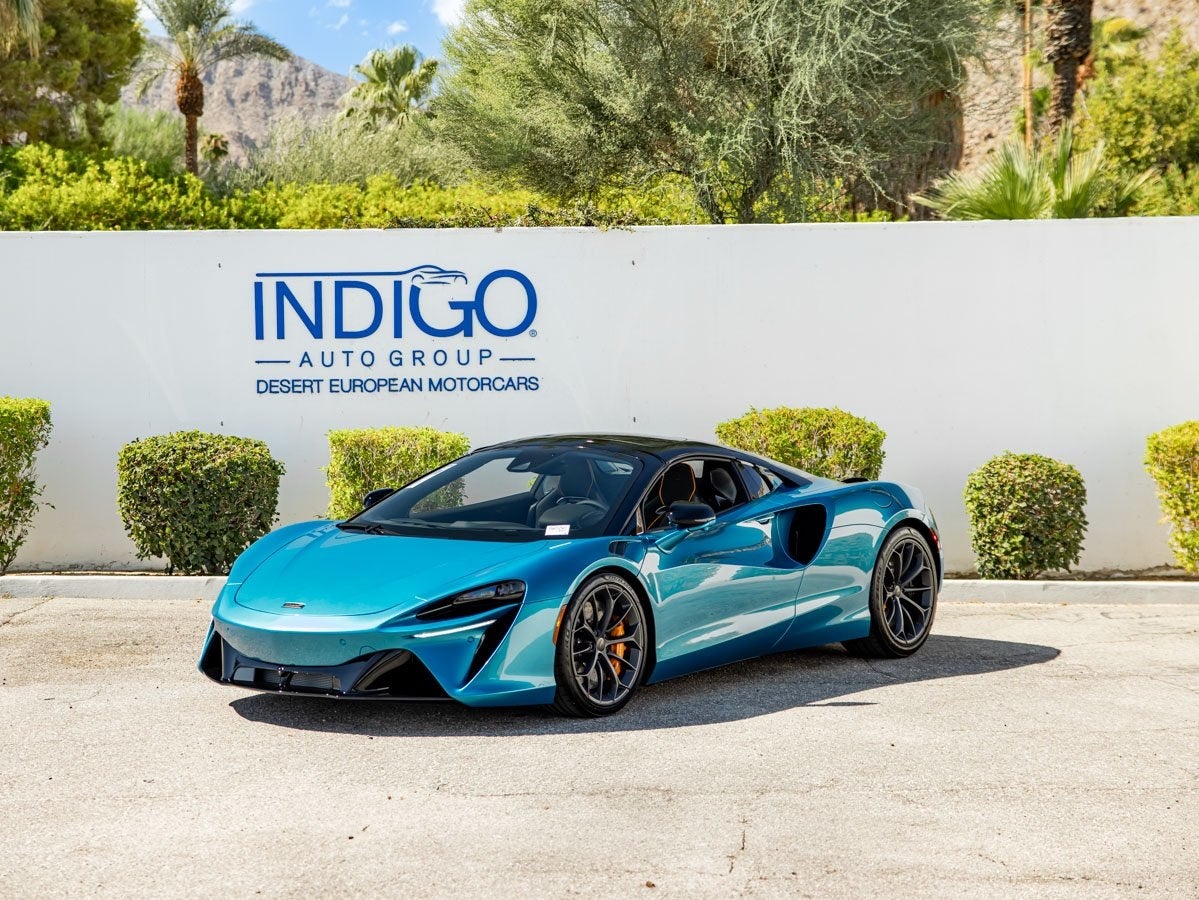 2025 McLaren Artura Spider