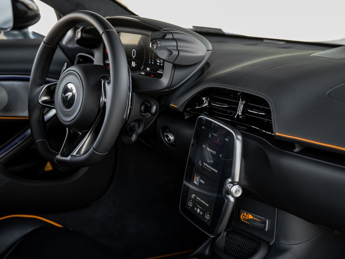 2025 McLaren Artura Spider