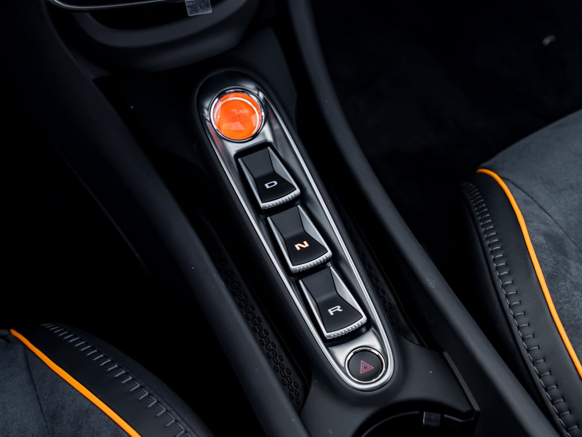 2026 McLaren Artura Spider