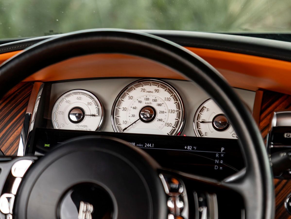 2016 Rolls-Royce Dawn 