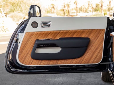 2016 Rolls-Royce Dawn Base