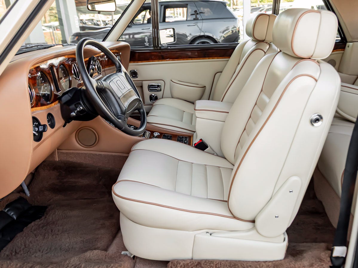 1991 Rolls-Royce Corniche 