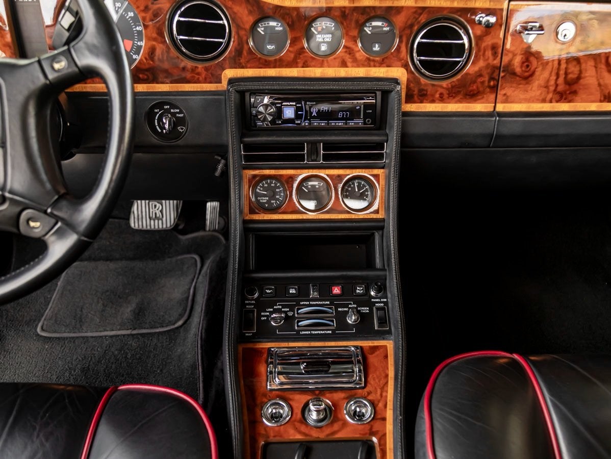 1991 Rolls-Royce Corniche 