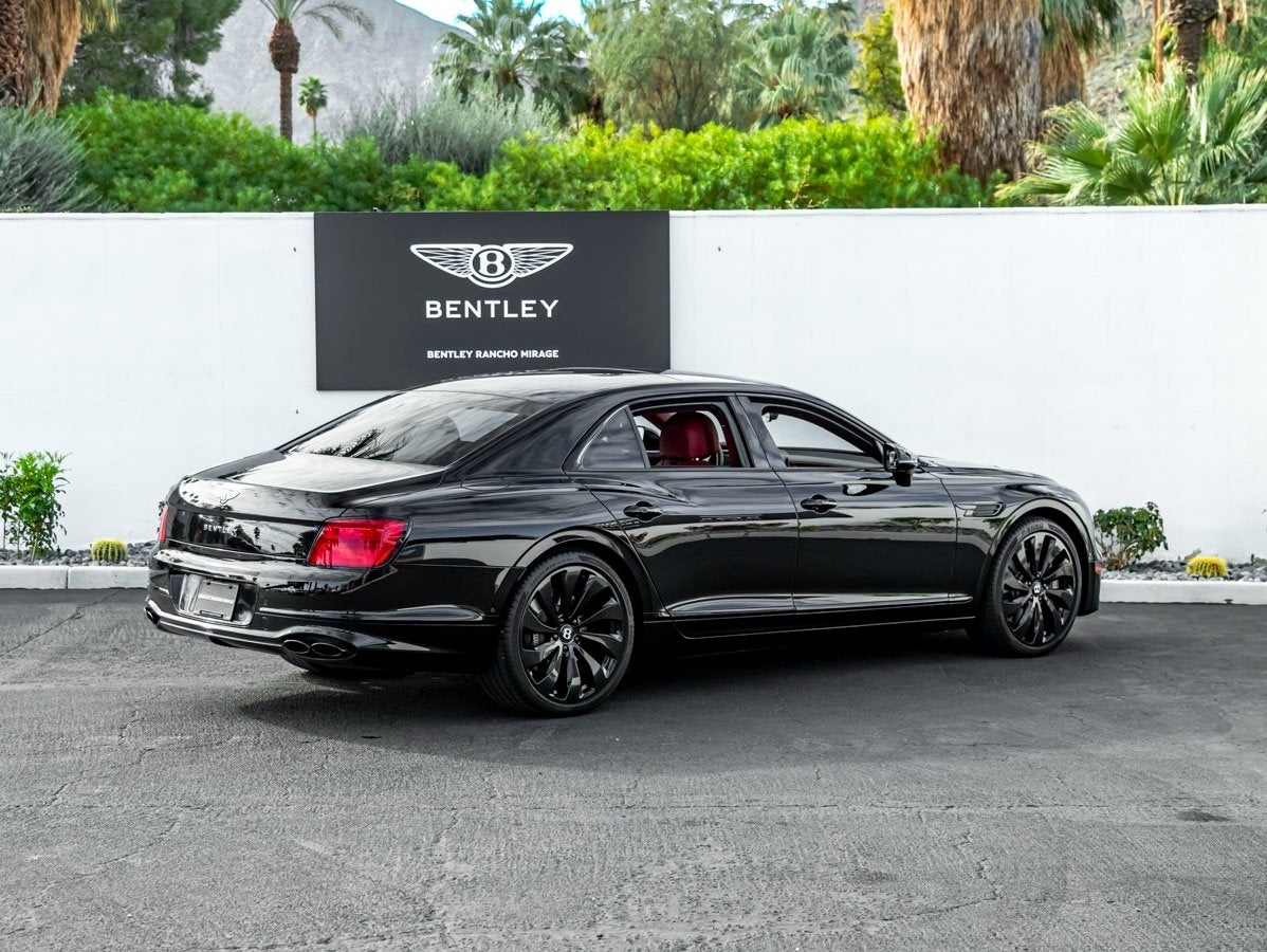 2022 Bentley Flying Spur V8
