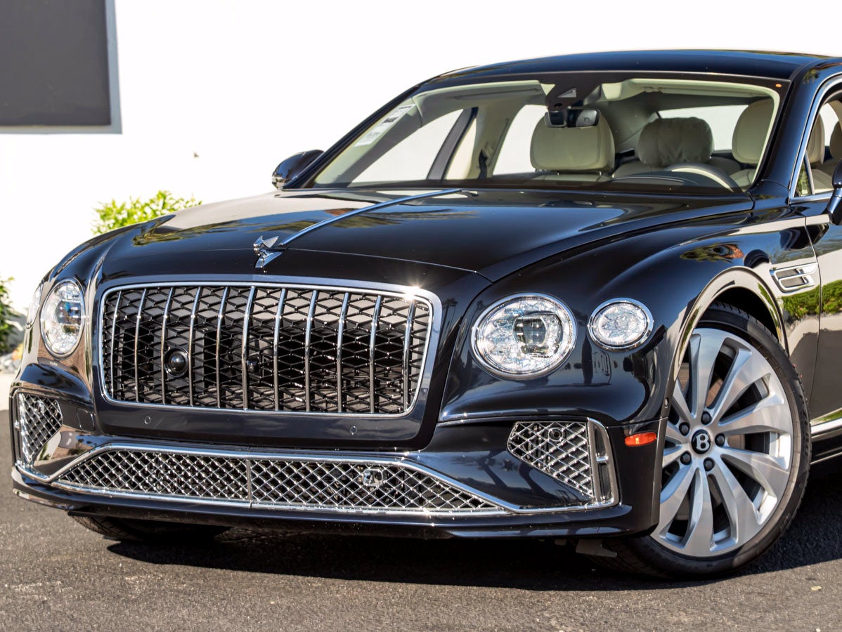 2026 Bentley Flying Spur Azure