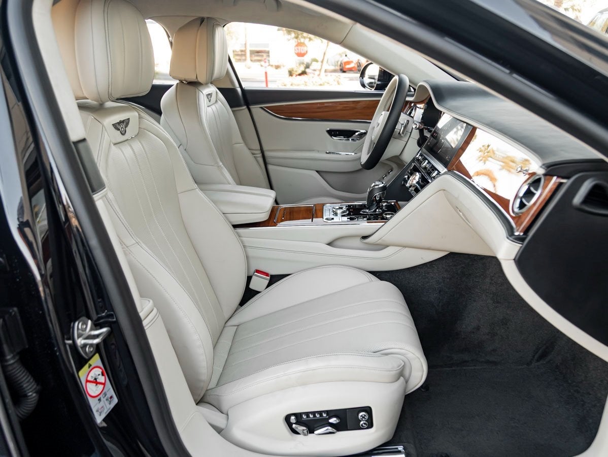 2022 Bentley Flying Spur Hybrid Base