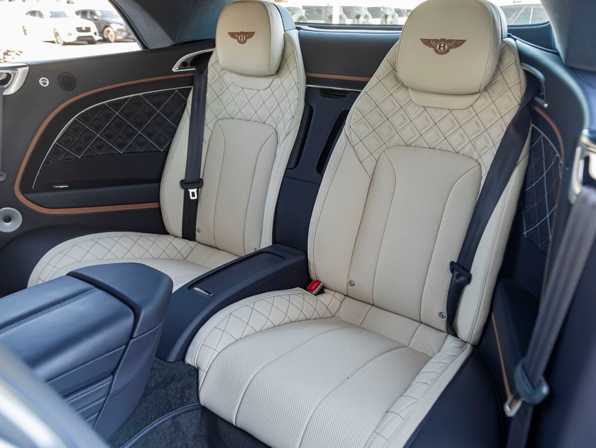2024 Bentley Continental GTC Mulliner V8