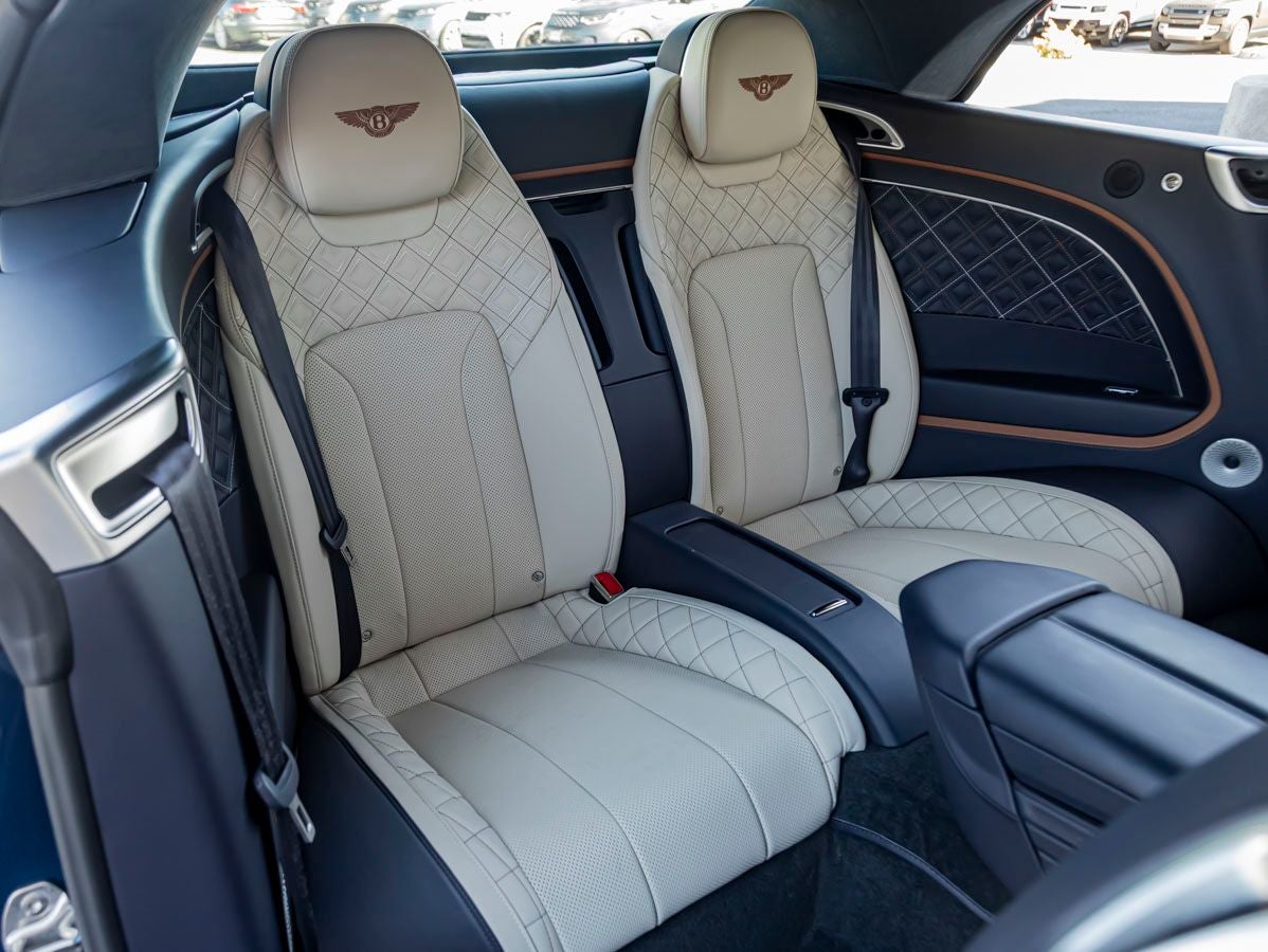 2024 Bentley Continental GTC Mulliner V8