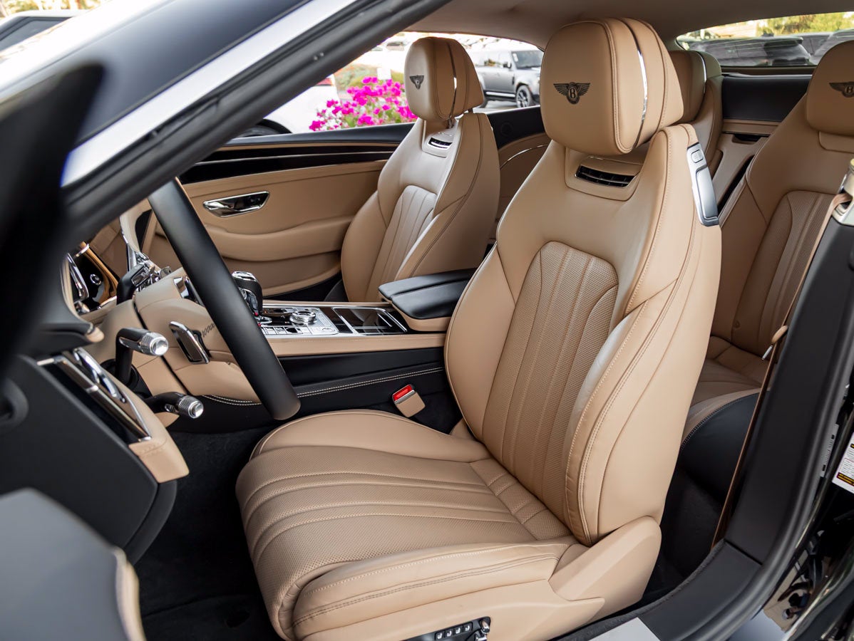 2024 Bentley Continental GTC V8