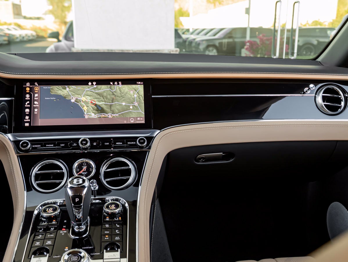 2024 Bentley Continental GTC V8
