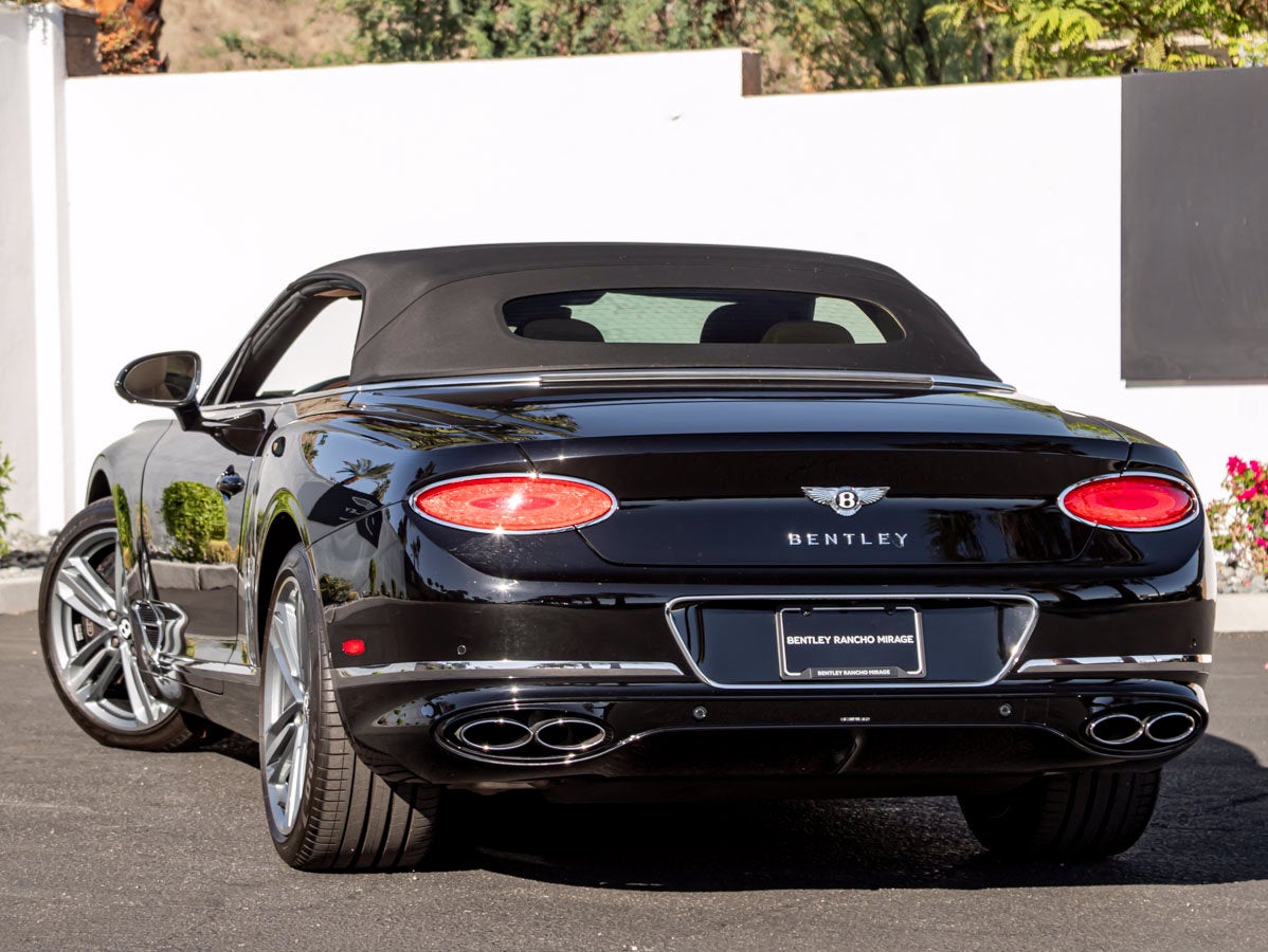 2024 Bentley Continental GTC V8