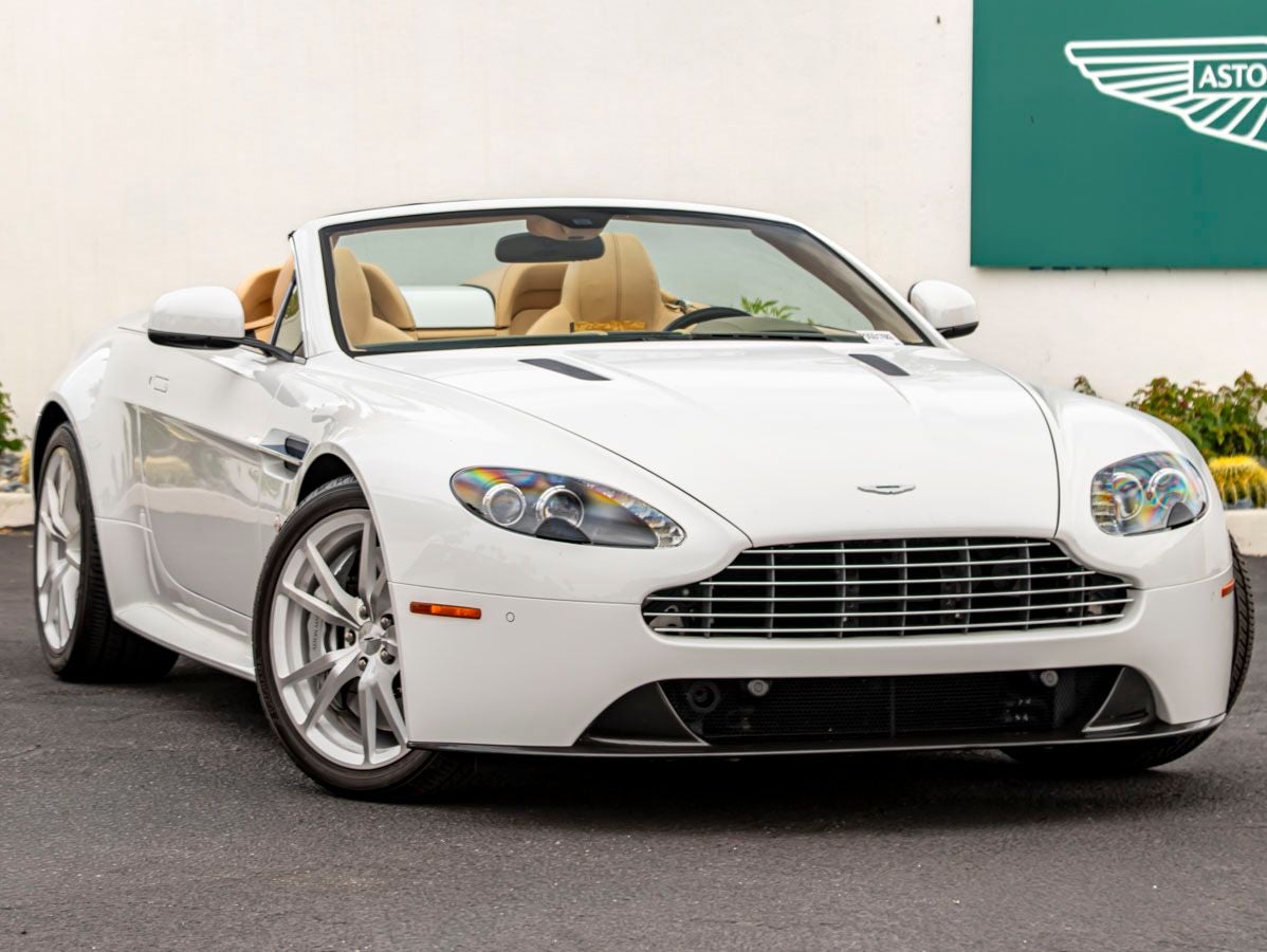 2013 Aston Martin V8 Vantage S ROADSTER SPORTSHIFT II's photo