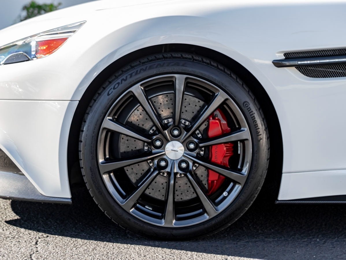 2014 Aston Martin Vanquish V12 Coupe