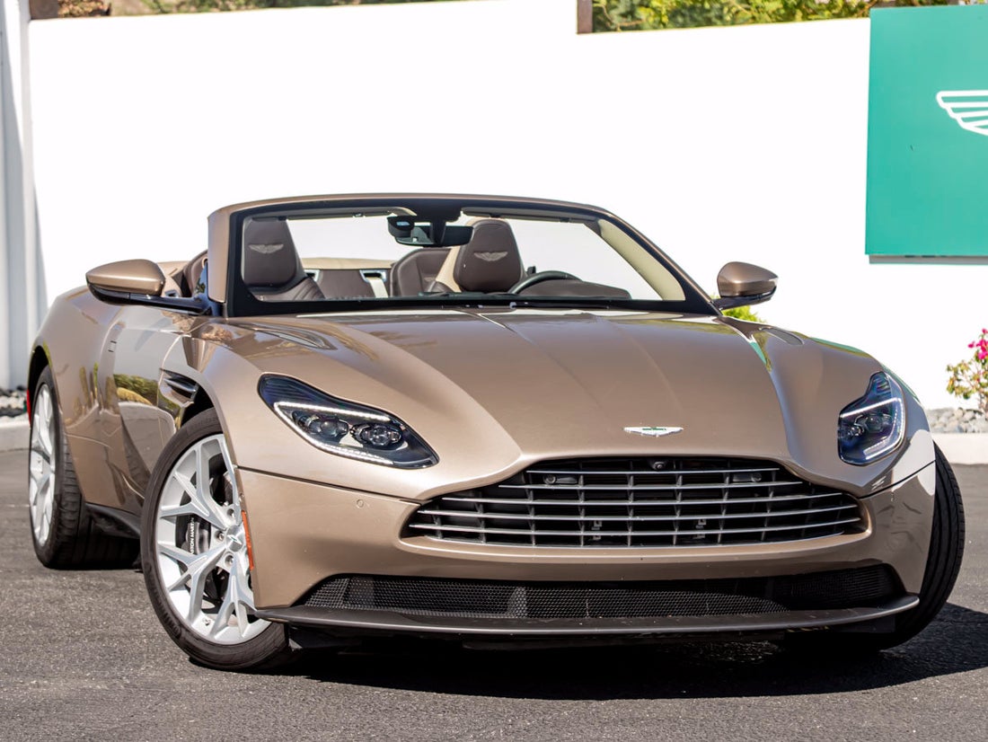 2019 Aston Martin DB11 Volante — photo 1 of 32
