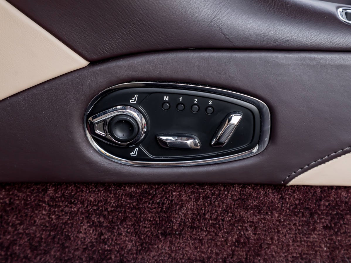 2019 Aston Martin DB11 Volante