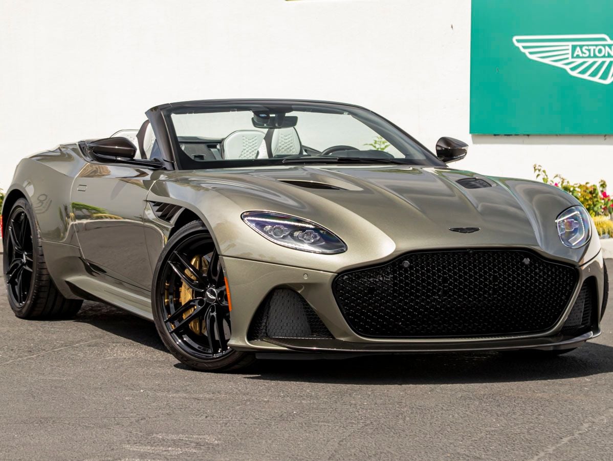 2023 Aston Martin DBS 5.2 Volante V12's photo