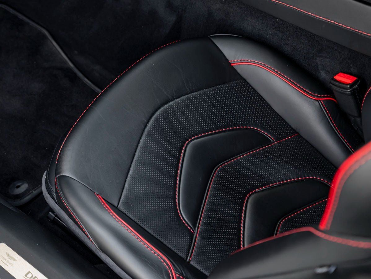 2020 Aston Martin DBS Superleggera