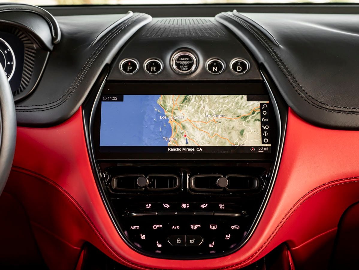 2021 Aston Martin DBX Base