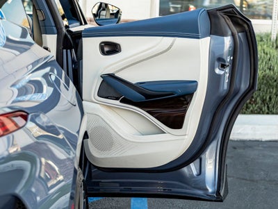 2025 Aston Martin DBX 707