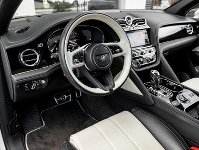 2022 Bentley Bentayga V8