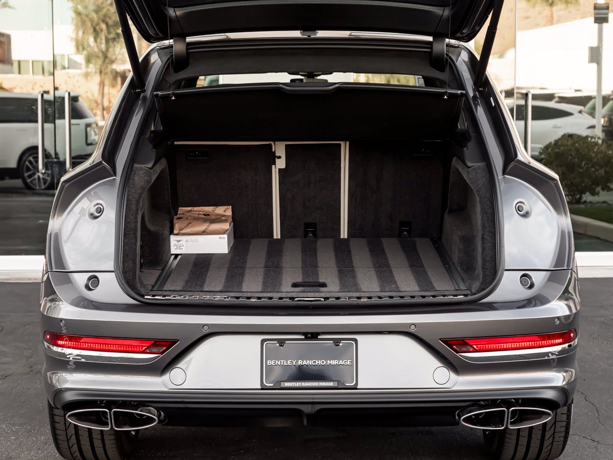 2026 Bentley Bentayga Azure
