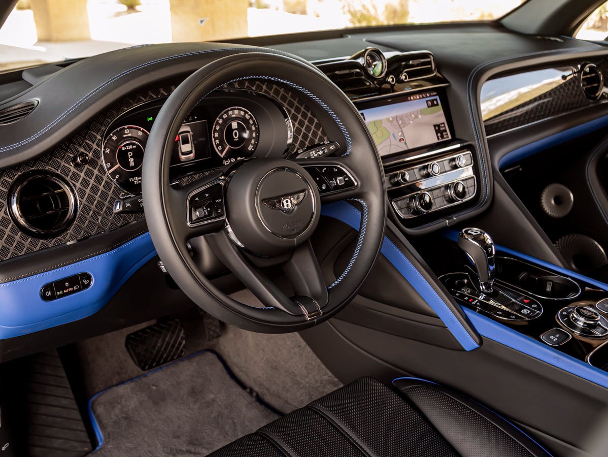 2025 Bentley Bentayga V8 S Black Edition
