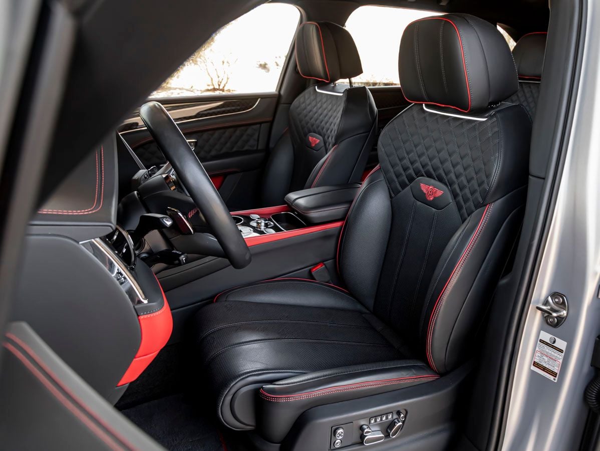 2025 Bentley Bentayga S Black Edition