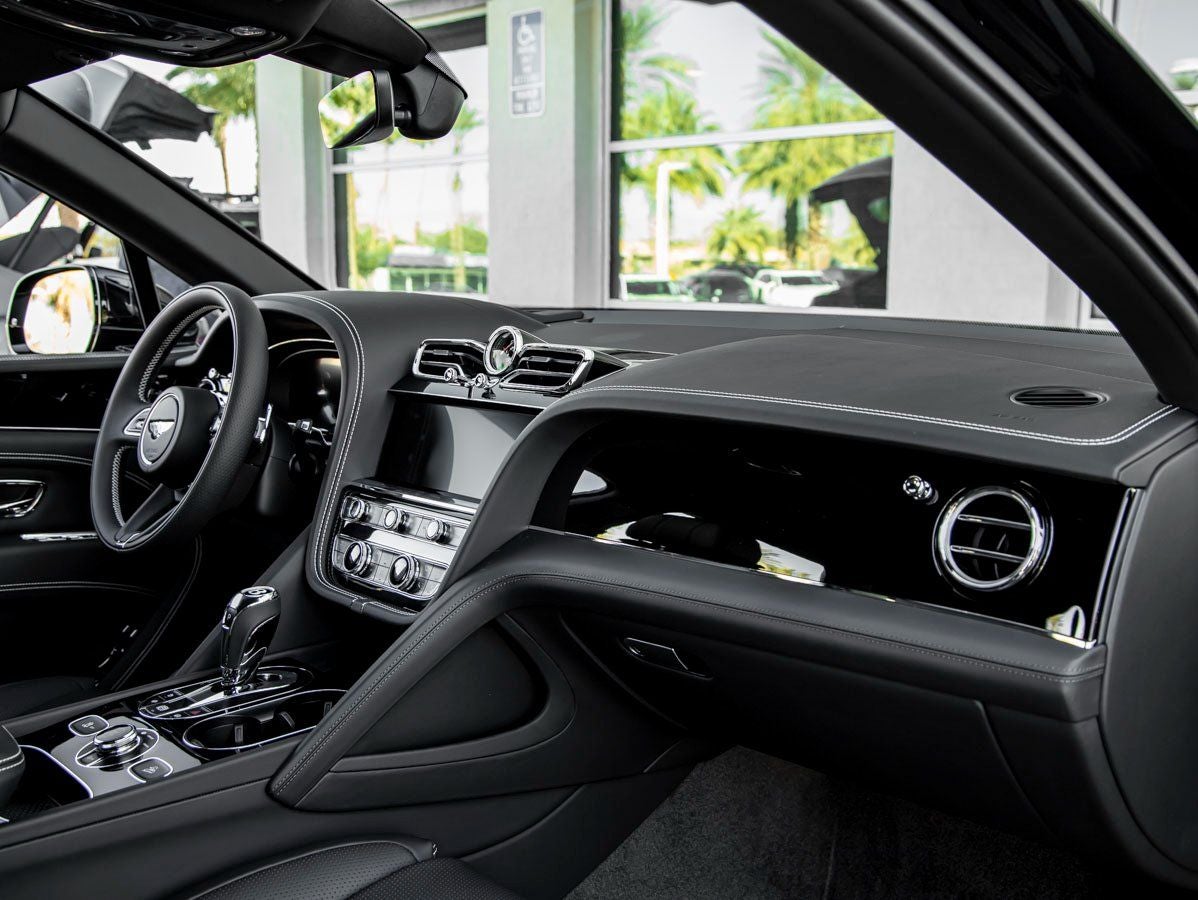 2024 Bentley Bentayga EWB Base