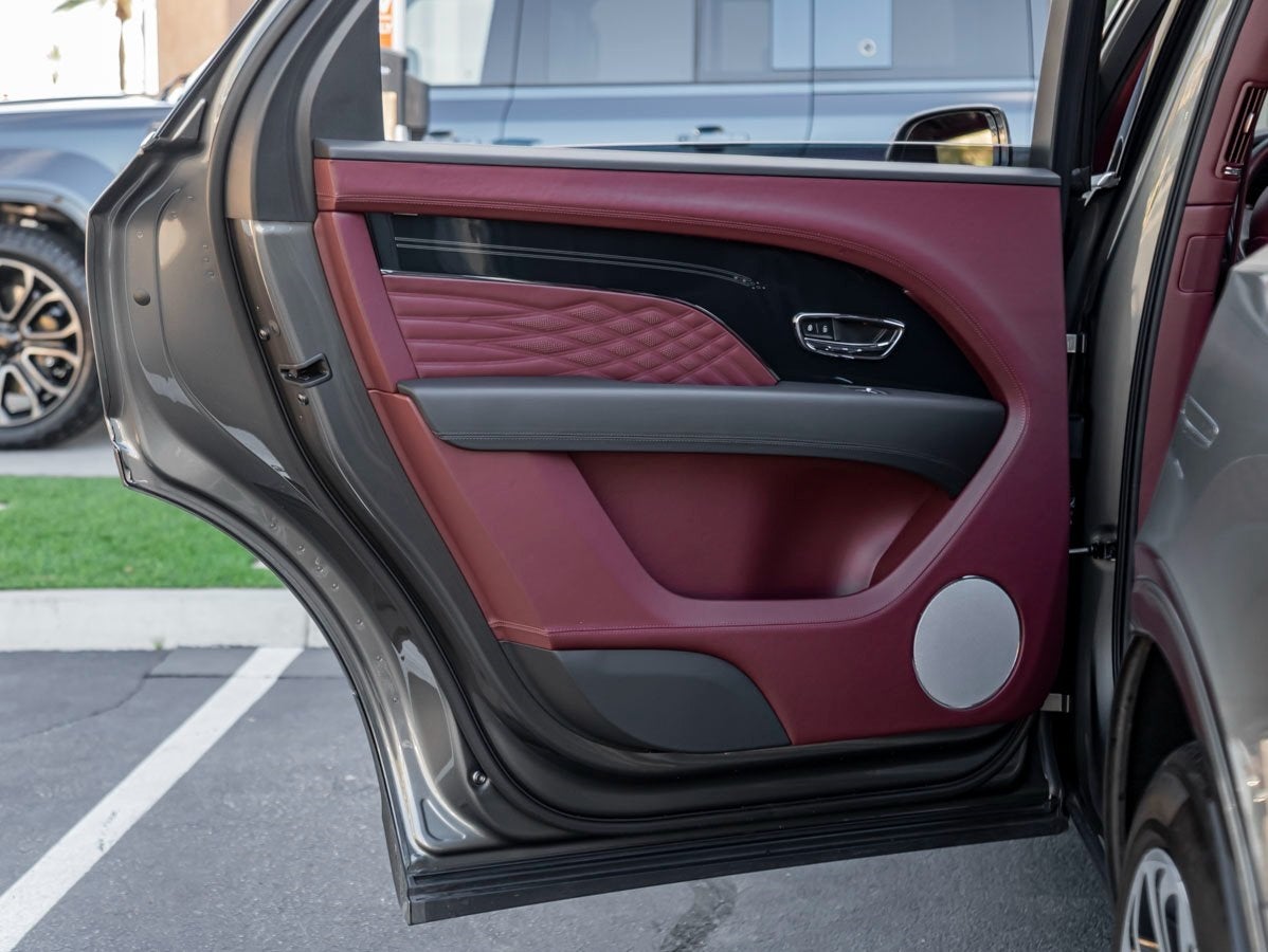 2023 Bentley Bentayga EWB Azure