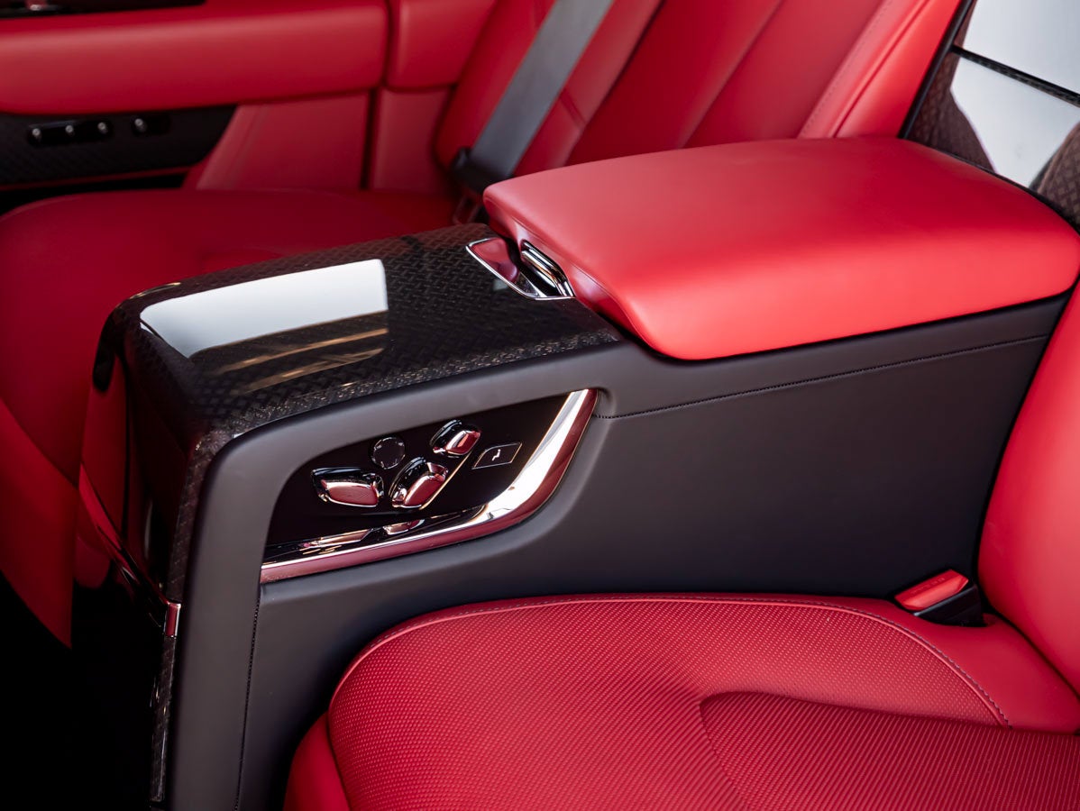 2024 Rolls-Royce Black Badge Cullinan
