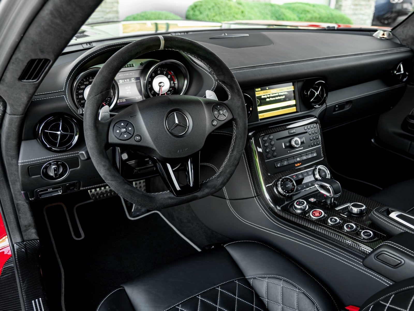 2015 Mercedes-Benz SLS AMG® GT Final Edition