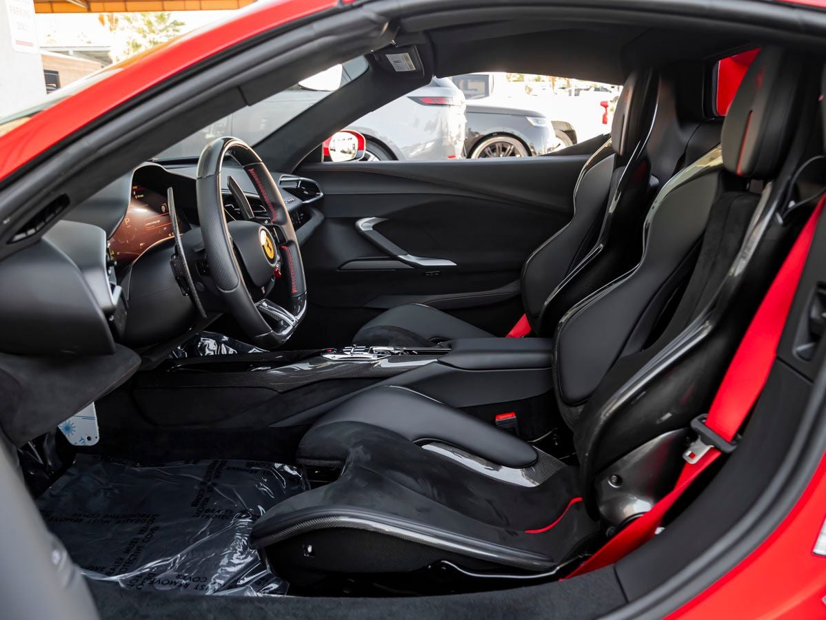 2024 Ferrari 296 GTS Base