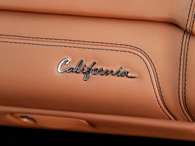 2010 Ferrari California Base