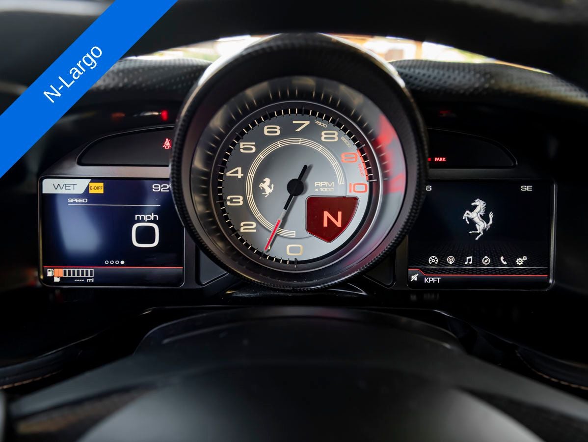 2020 Ferrari 812 Superfast Base
