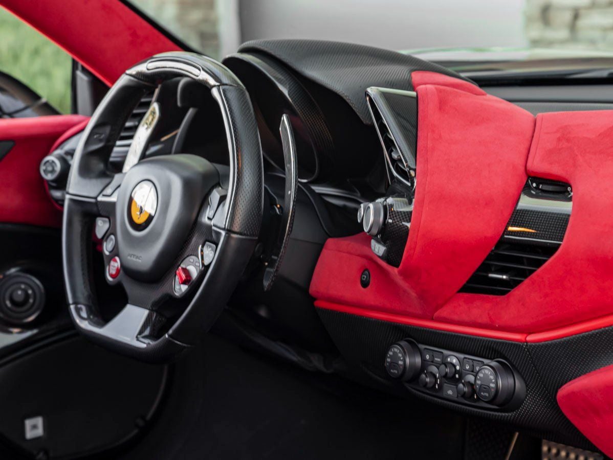 2020 Ferrari 488 Pista Base