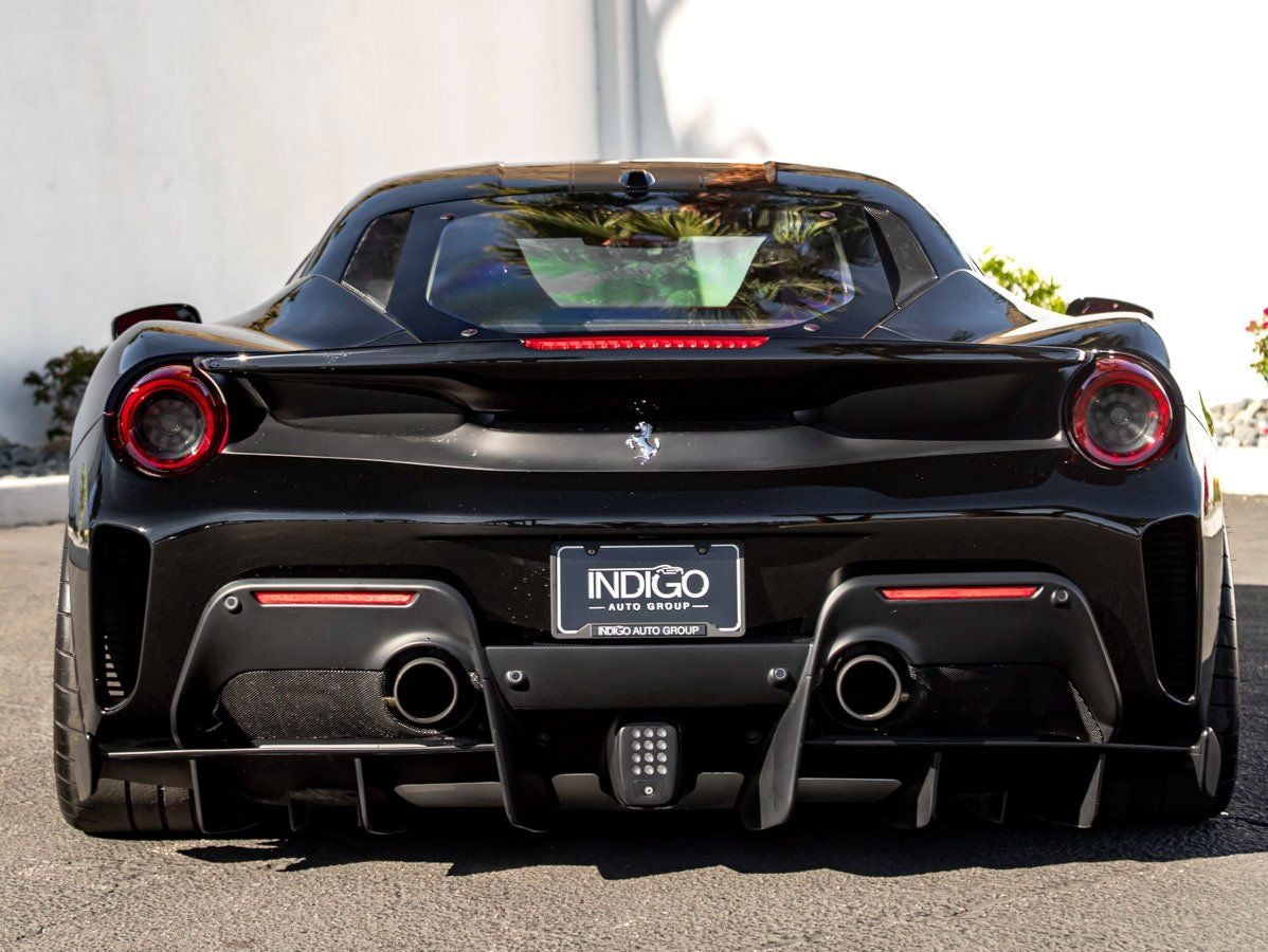 2020 Ferrari 488 Pista Base