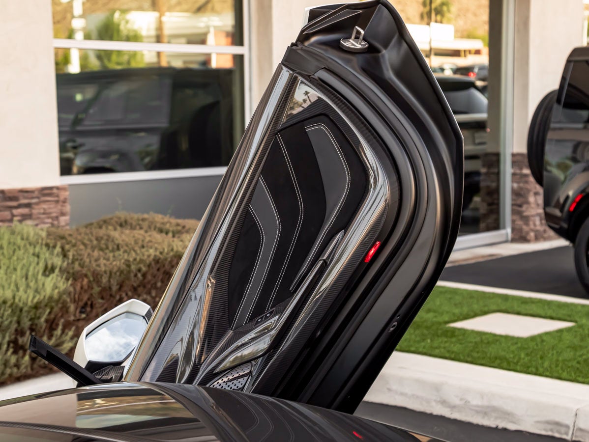 2021 Lamborghini Sian Base