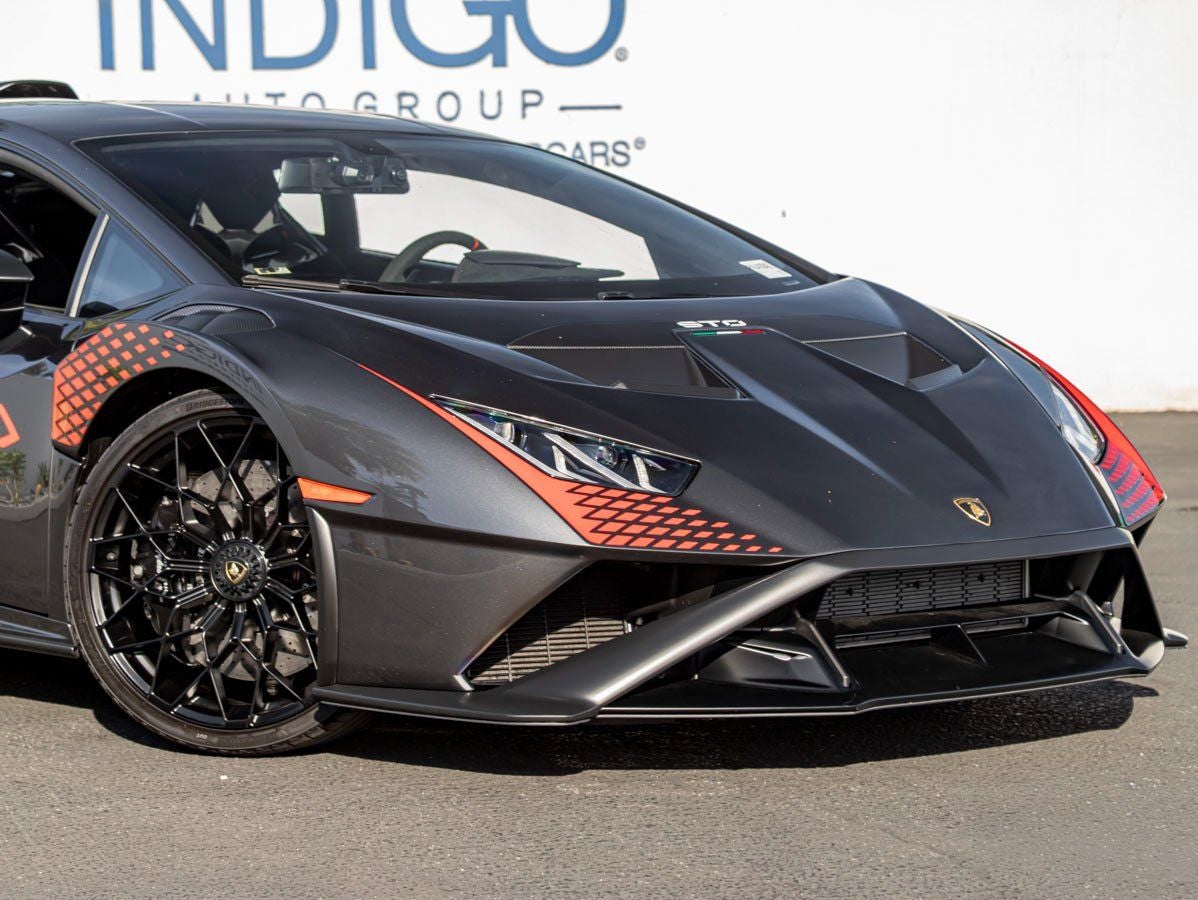 2022 Lamborghini Huracan STO Base