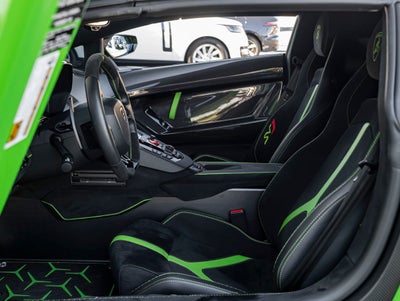 2020 Lamborghini Aventador SVJ Base