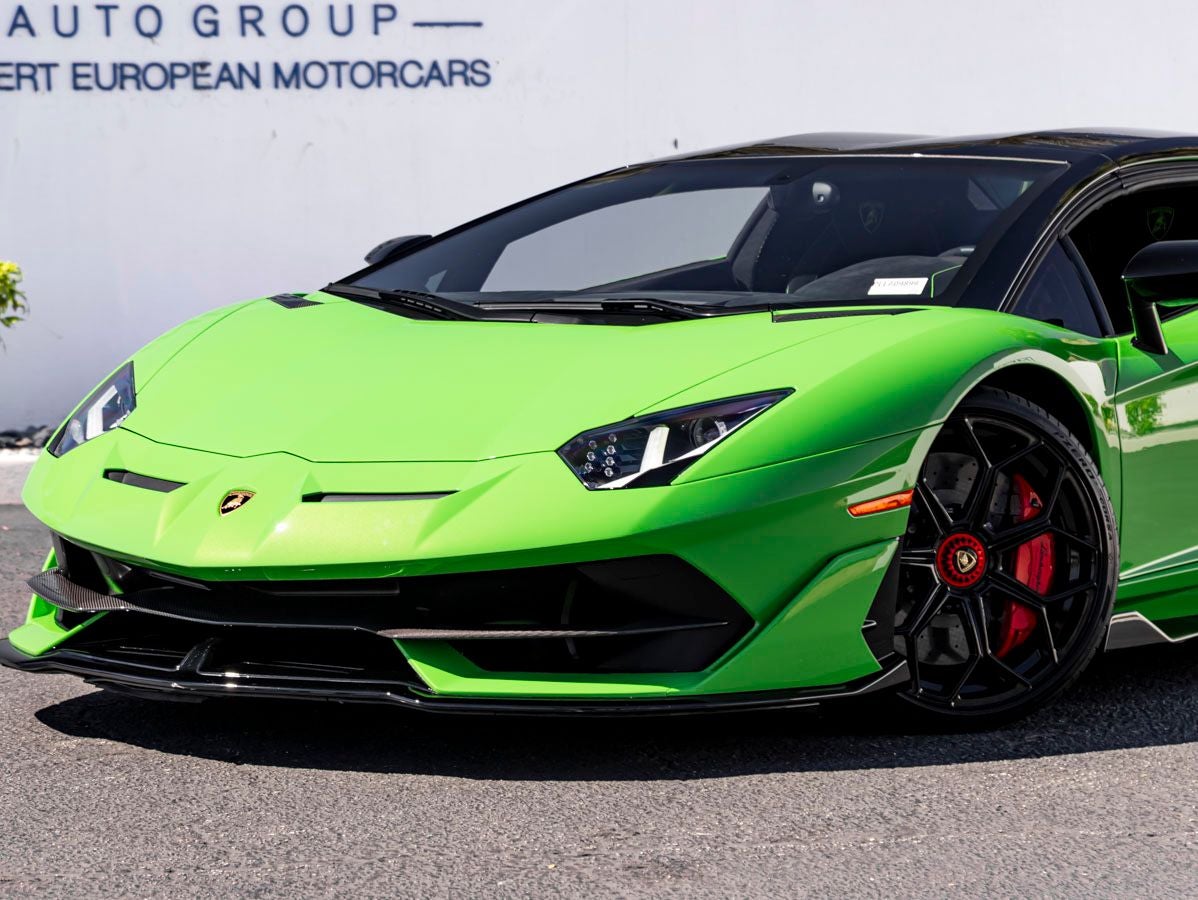 2020 Lamborghini Aventador SVJ Base