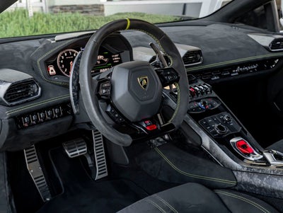 2019 Lamborghini Huracan Performante