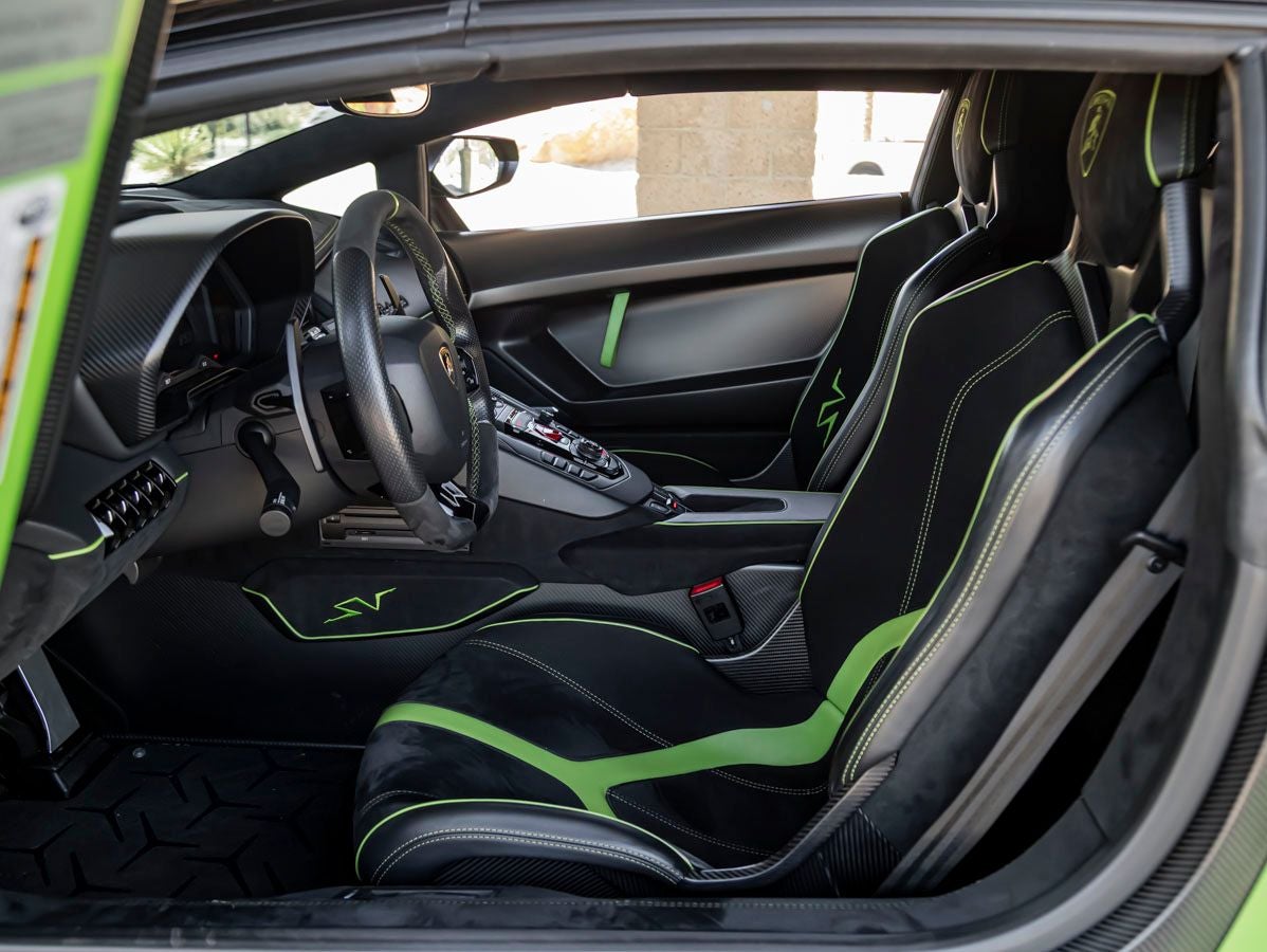 2017 Lamborghini Aventador SV LP750-4 SuperVeloce